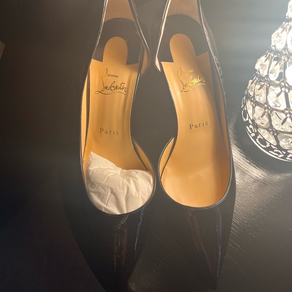 Christian Louboutin Heels with Red Dust Bag with Tan Box - Picture 5 of 7